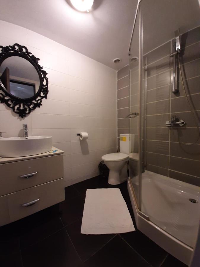 Casa Flamingo Hotell Craiova Exteriör bild